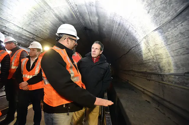 Governor Andrew Cuomo tours the Gateway tunnel in December 2018.